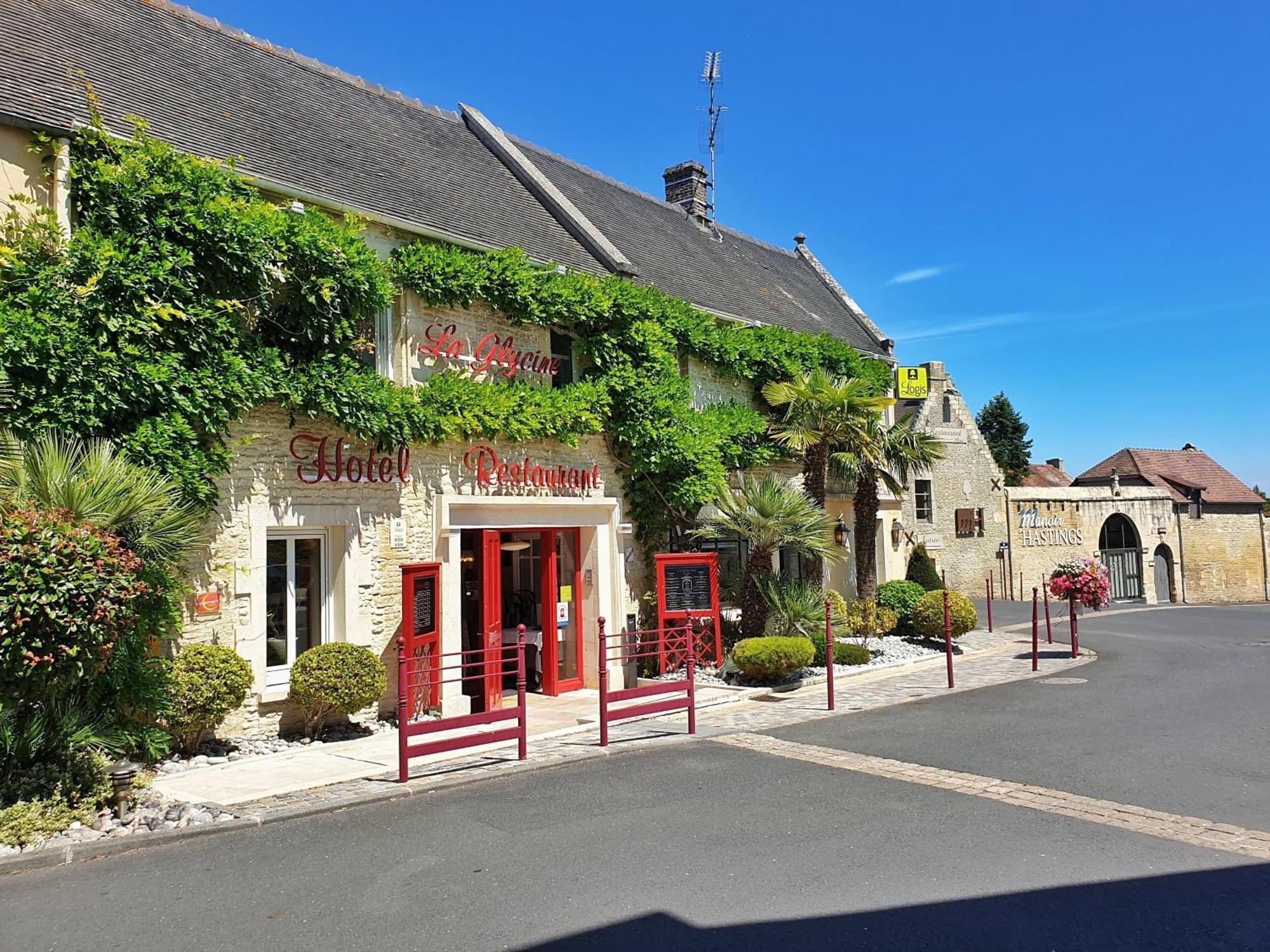 La Glycine Hotel, Spa Et Bien-Etre Bénouville Екстериор снимка