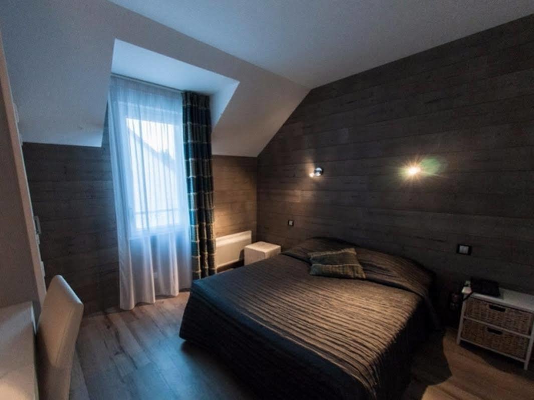 La Glycine Hotel, Spa Et Bien-Etre Bénouville Екстериор снимка
