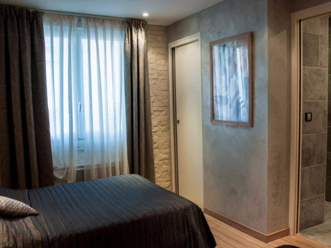 La Glycine Hotel, Spa Et Bien-Etre Bénouville Екстериор снимка
