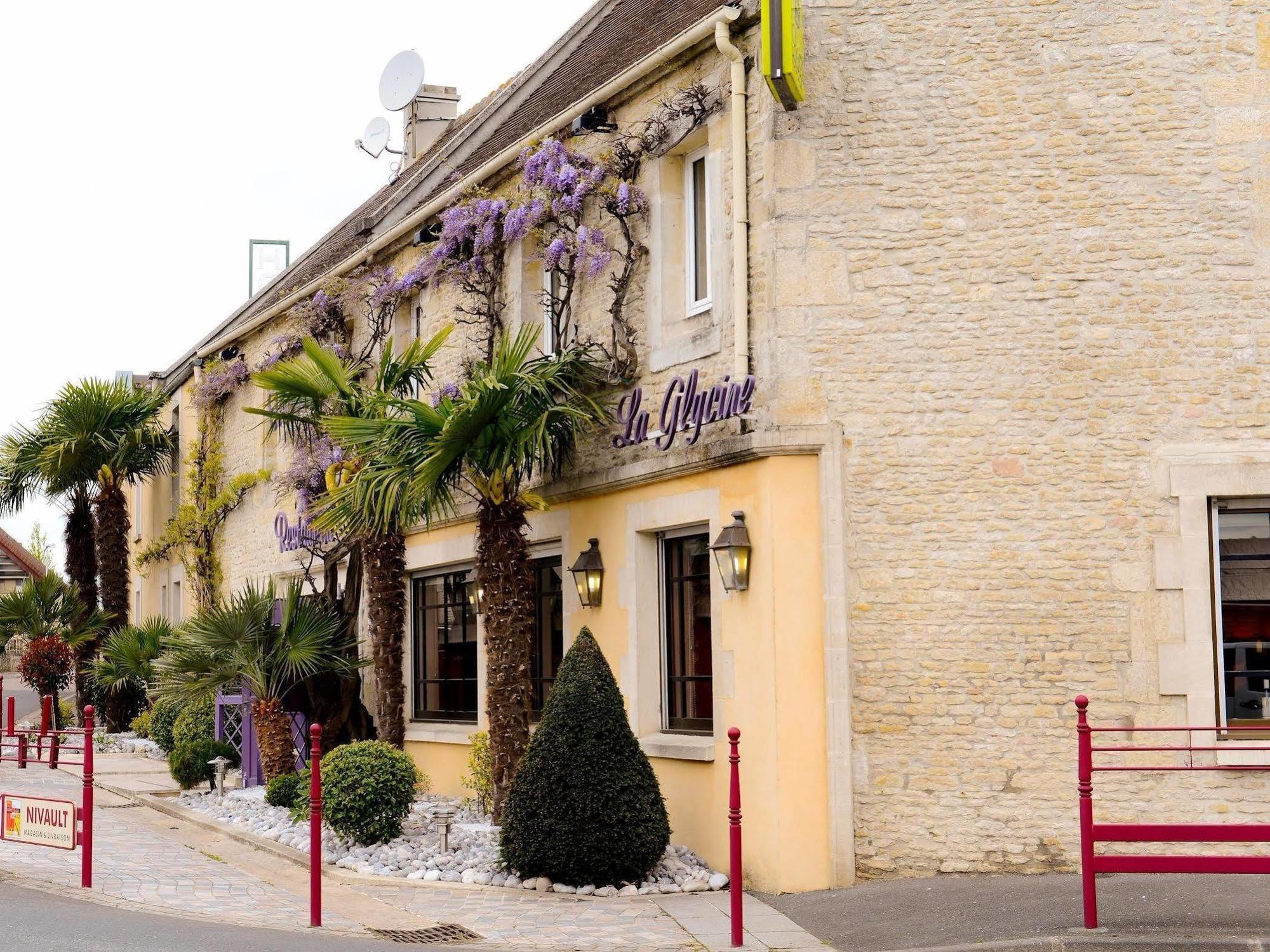 La Glycine Hotel, Spa Et Bien-Etre Bénouville Екстериор снимка