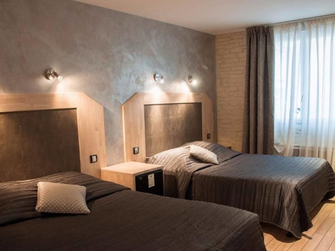 La Glycine Hotel, Spa Et Bien-Etre Bénouville Екстериор снимка